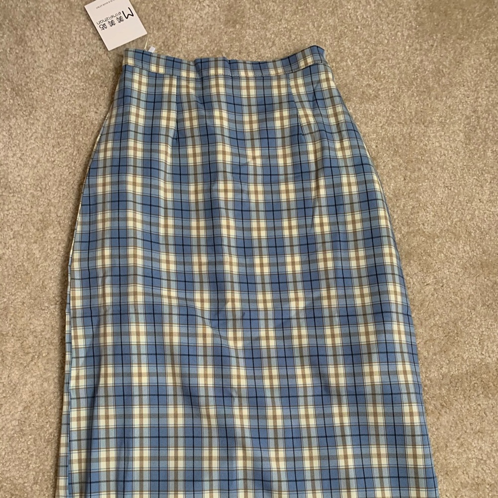 Plaid skirt